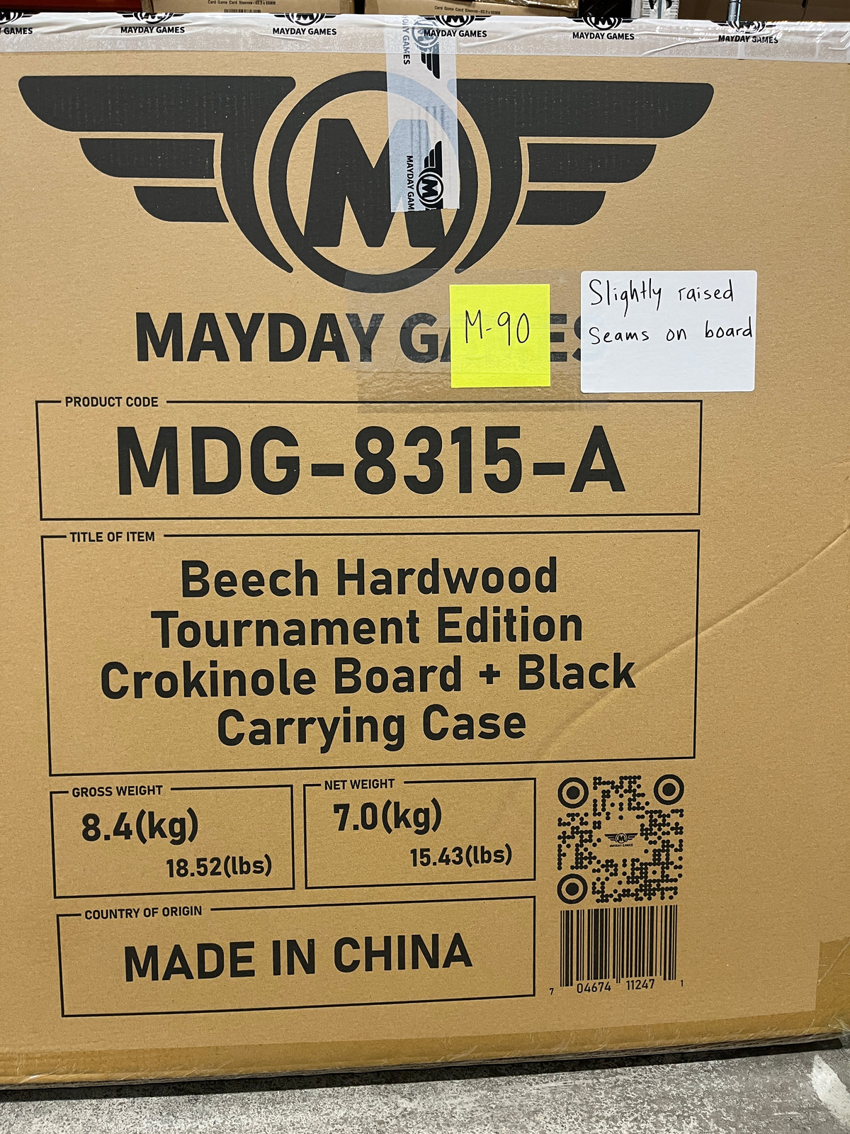 IMPERFECT/RETURNED: Beech Tournament Edition Crokinole Board + Black Carrying Case - MDG-8315-A M90