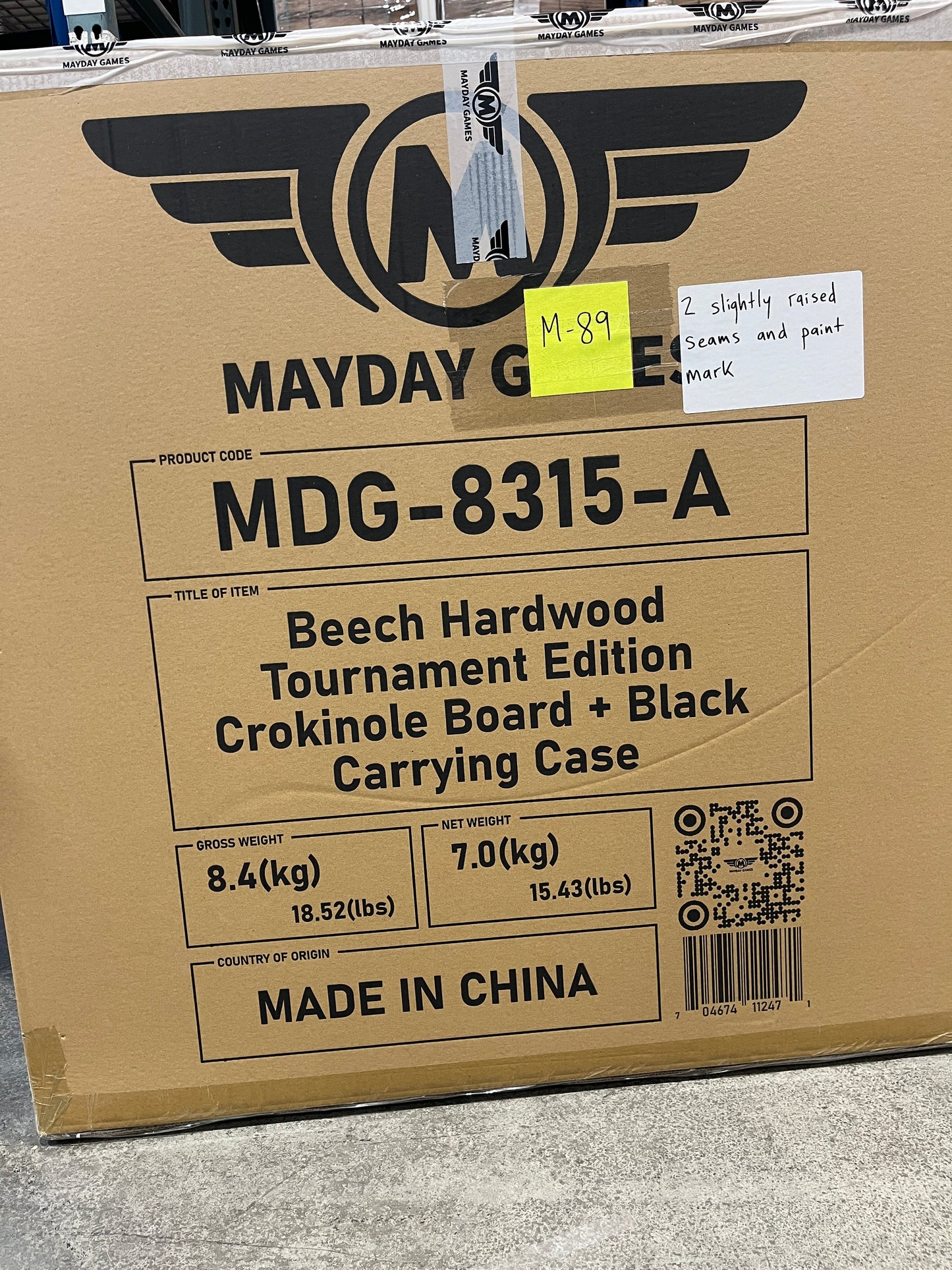 IMPERFECT/RETURNED: Beech Tournament Edition Crokinole Board + Black Carrying Case - MDG-8315-A M89